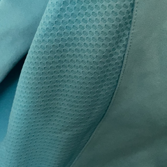 Adidas Women Climawarm front zip jacket   Large - Picture 7 of 9